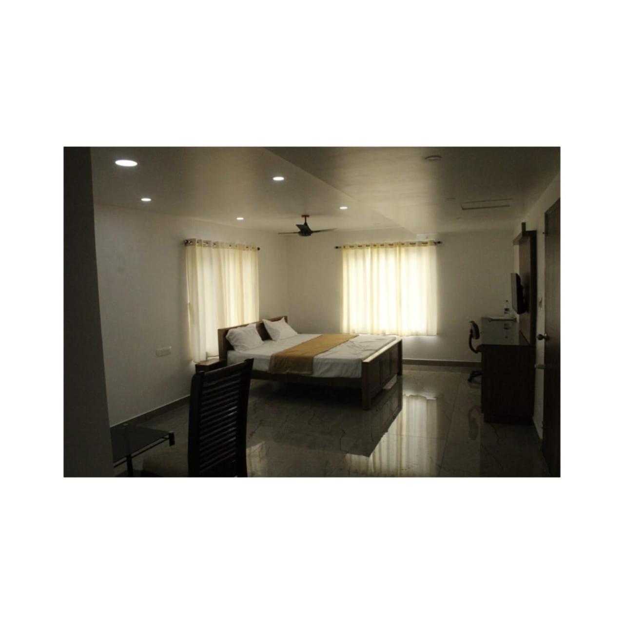 Blossom Valley Cottage Мунар Екстериор снимка